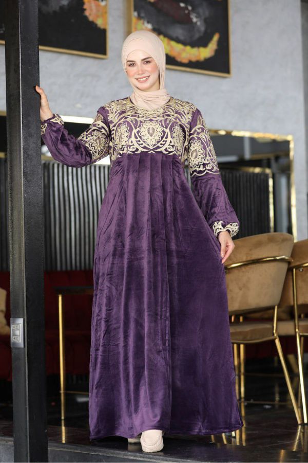 عباية استقبال قطيفة مخملي فاخر